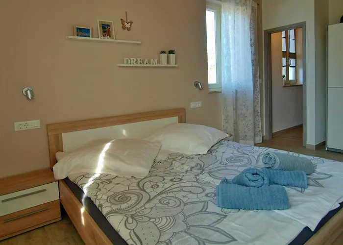 Vila Flores In Bei Rovinj