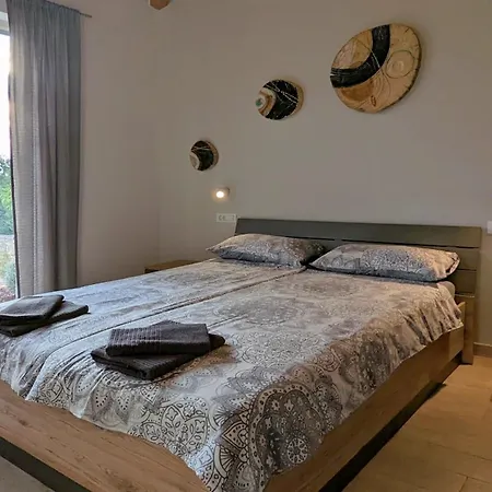 Villa Flores In Bei Rovinj *