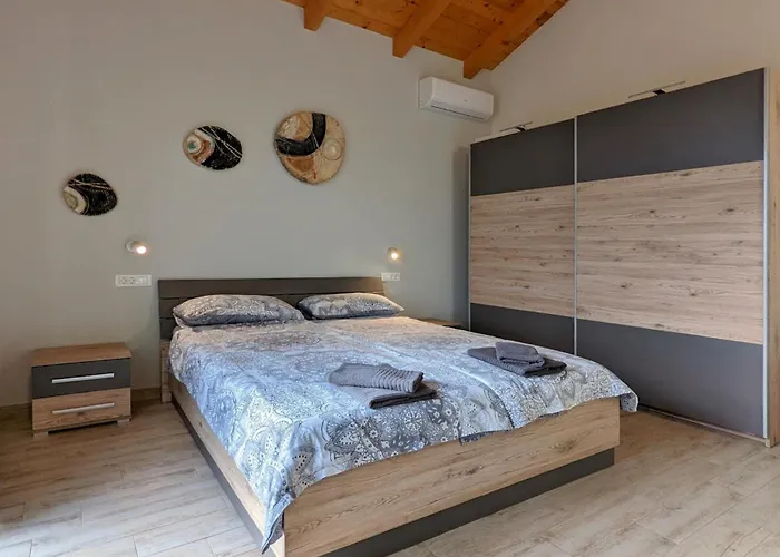 Villa Flores In Bei Rovinj Bale